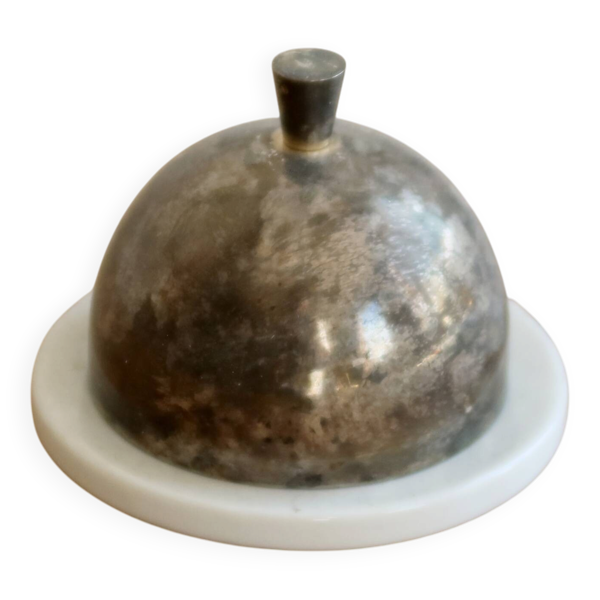 Petit beurrier cloche vintage porcelaine blanche et métal argenté patiné
