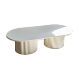 table basse oblongue sur 2 bases cannelées beige clair