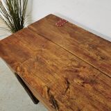 Wooden chest kneaded maie