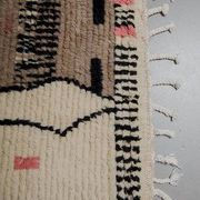 Wool rug 200cm x 100cm