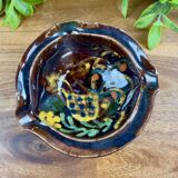 Ceramic ashtray with vintage rooster design