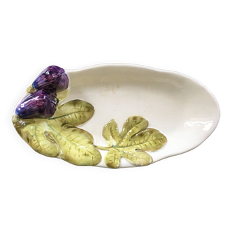 Oval dish with fig decoration