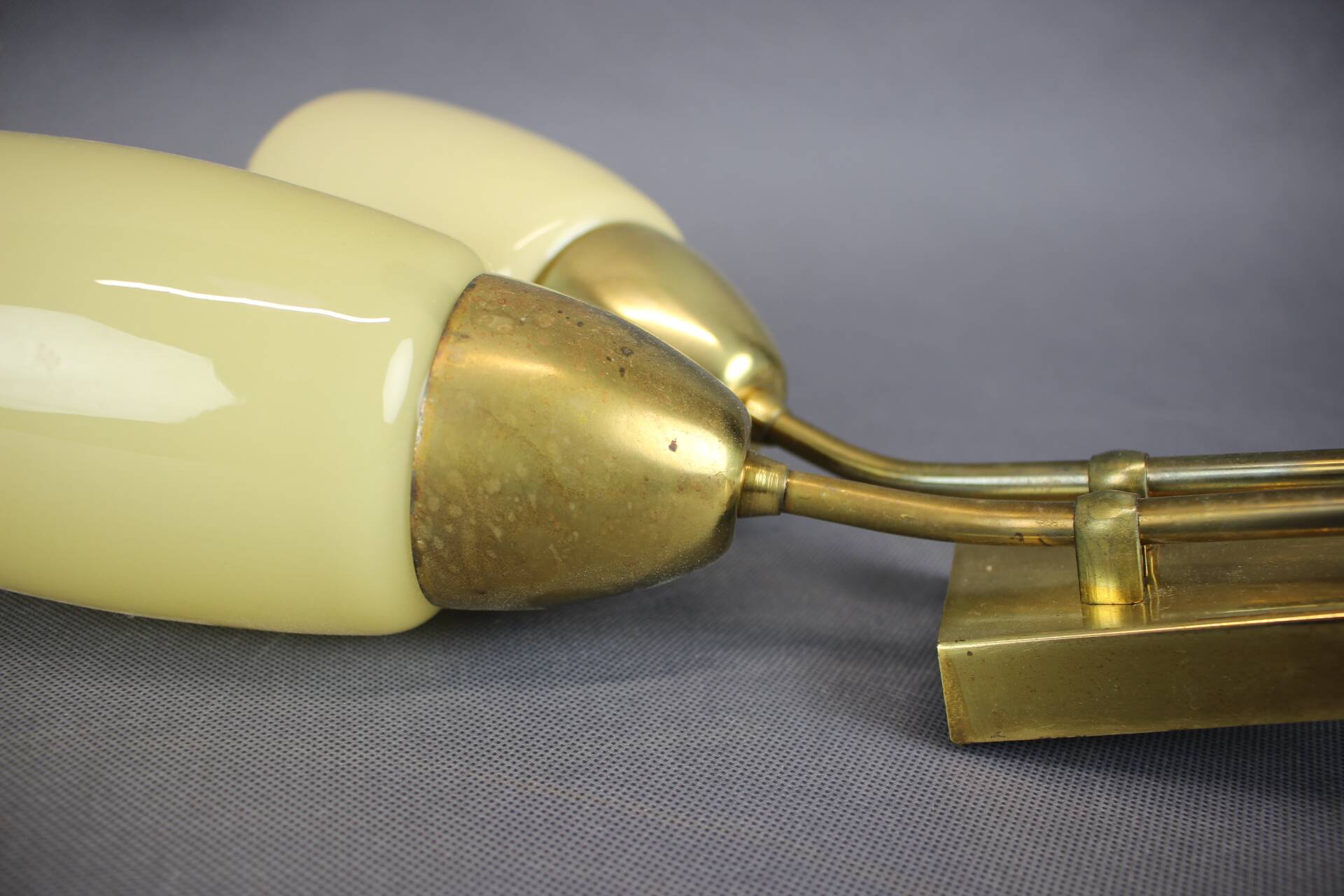 Wall lamp in brass and glass by Kamenický Šenov, Czechoslovakia, 1960.