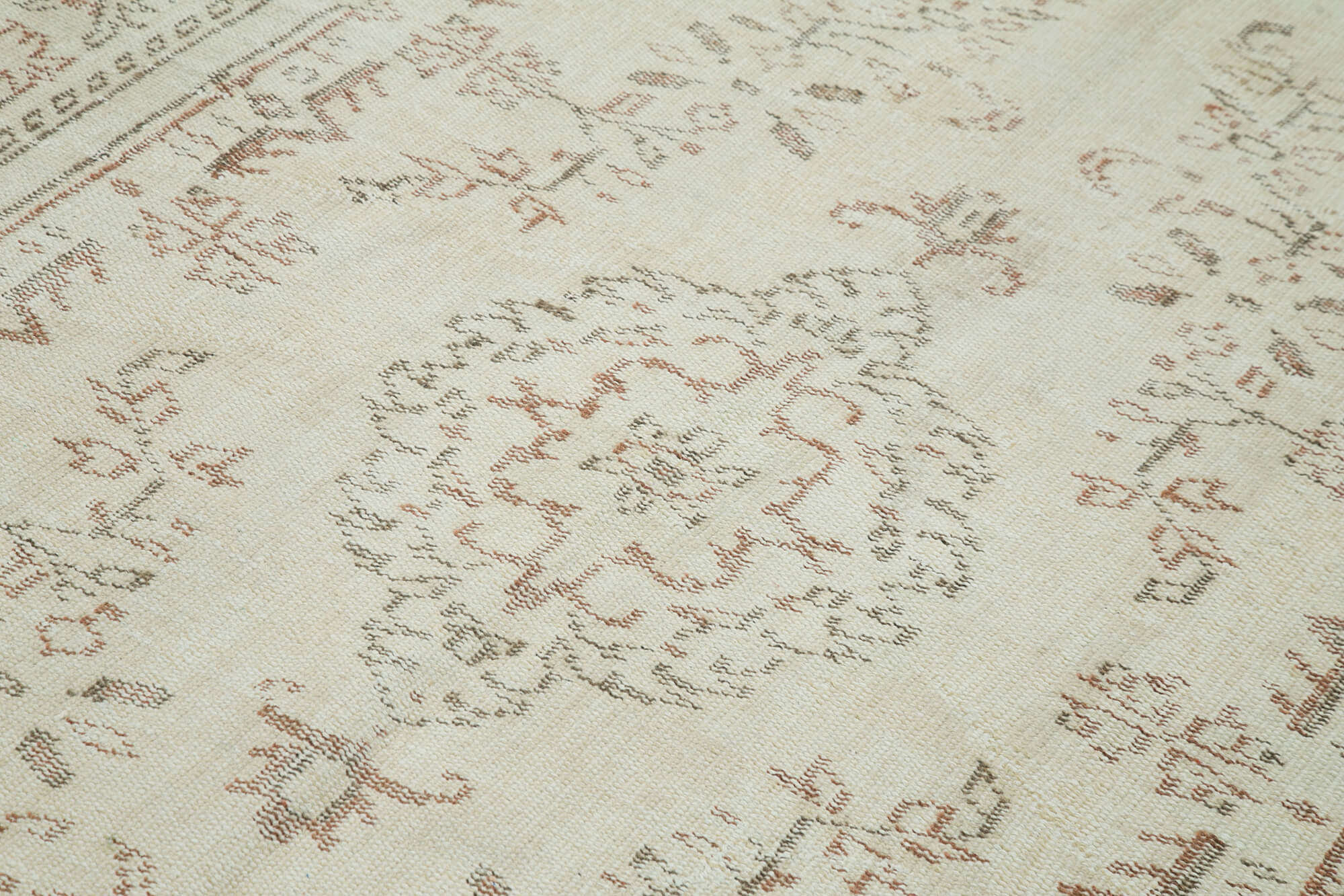 Handmade rustic oriental beige rug 163 x 267 cm