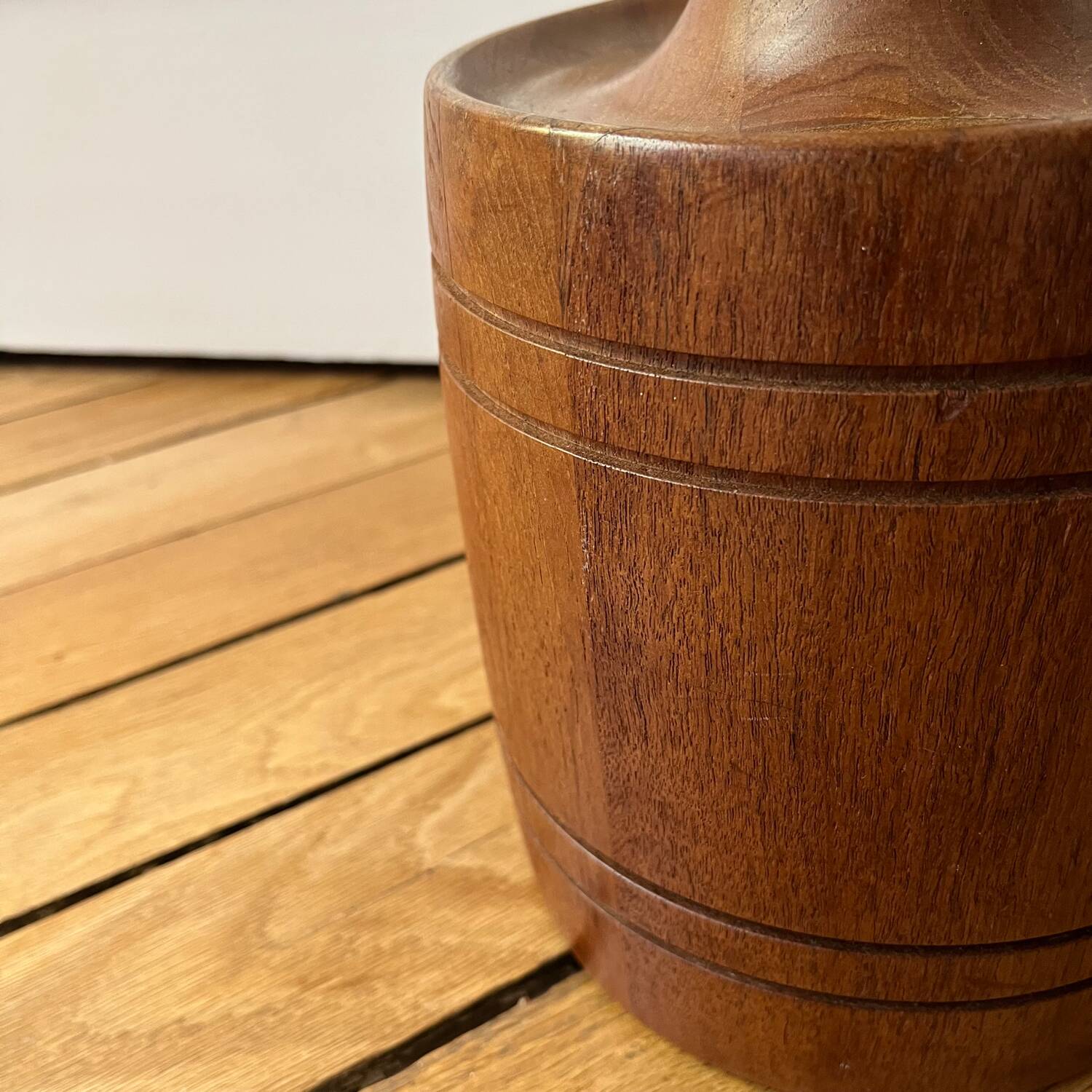 Vintage Scandinavian floor lamp, teak, Tranås Stilarmatur, Sweden, 1960