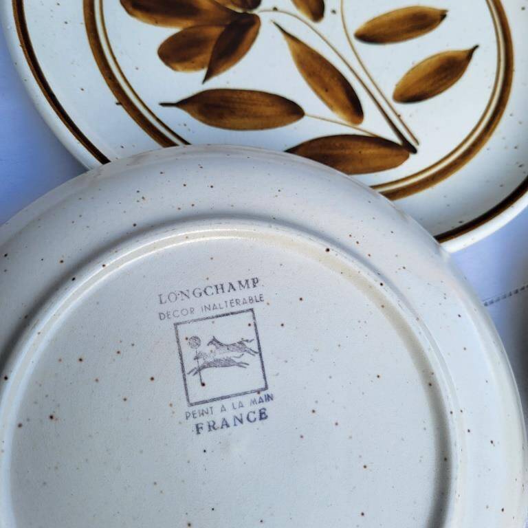 Longchamp stoneware chocolate flower plate duo