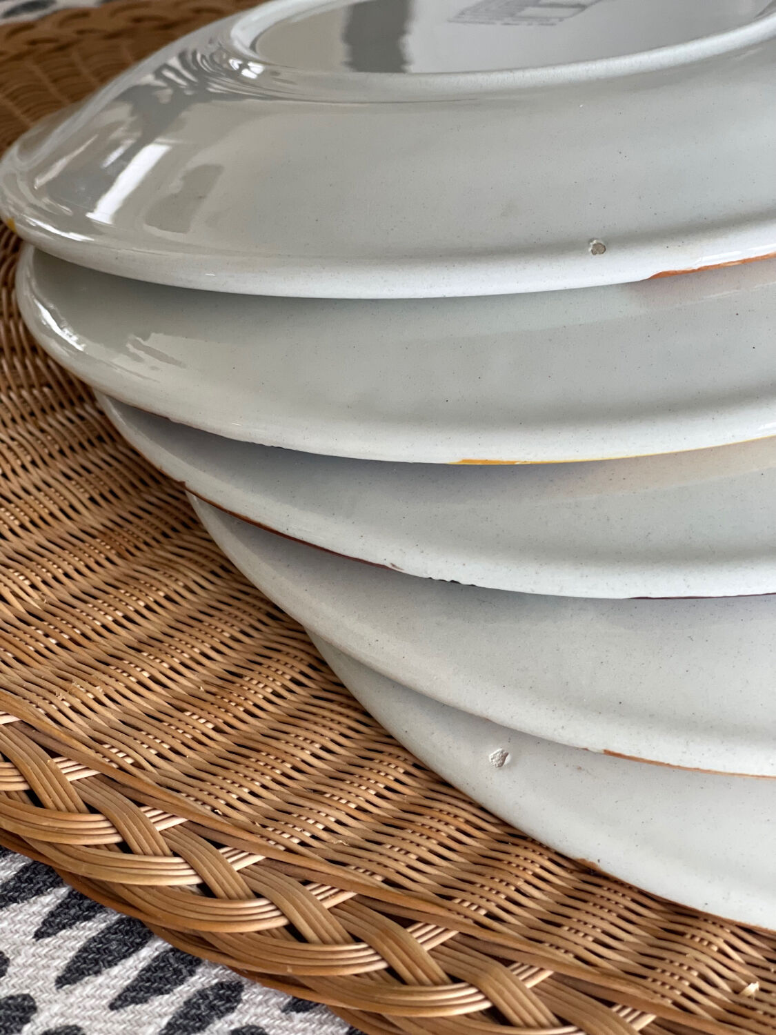 6 dessert plates Castellania 1970