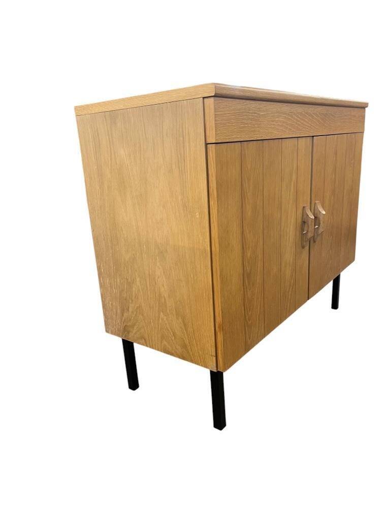 Vintage chest of drawers with steel legs