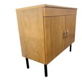 Vintage chest of drawers with steel legs