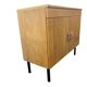 Commode vintage avec pieds en acier