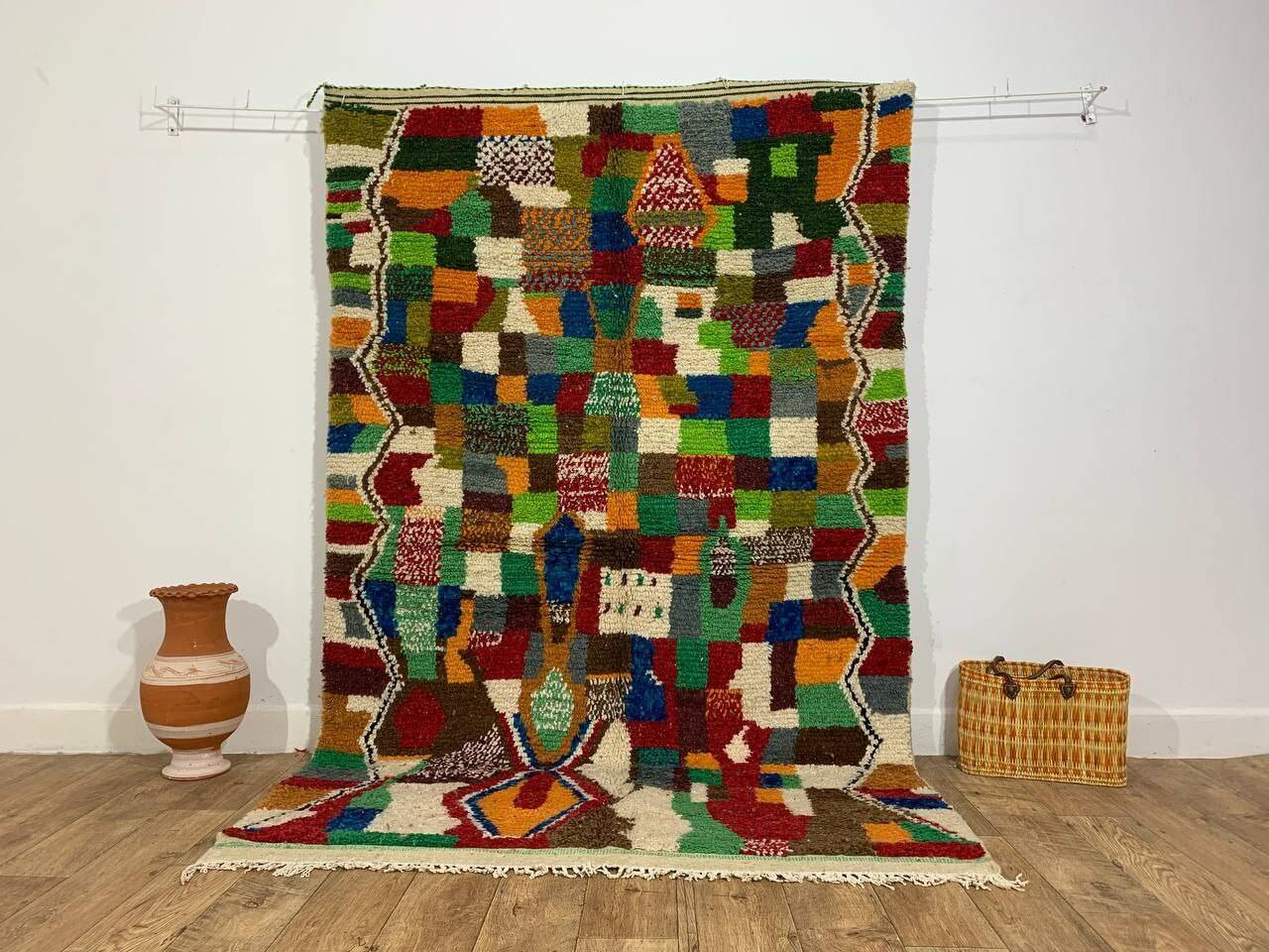 Handmade moroccan berber rug 243 x 157 cm