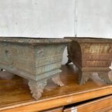 Pair of cast iron planters of the nineteenth century - planter
