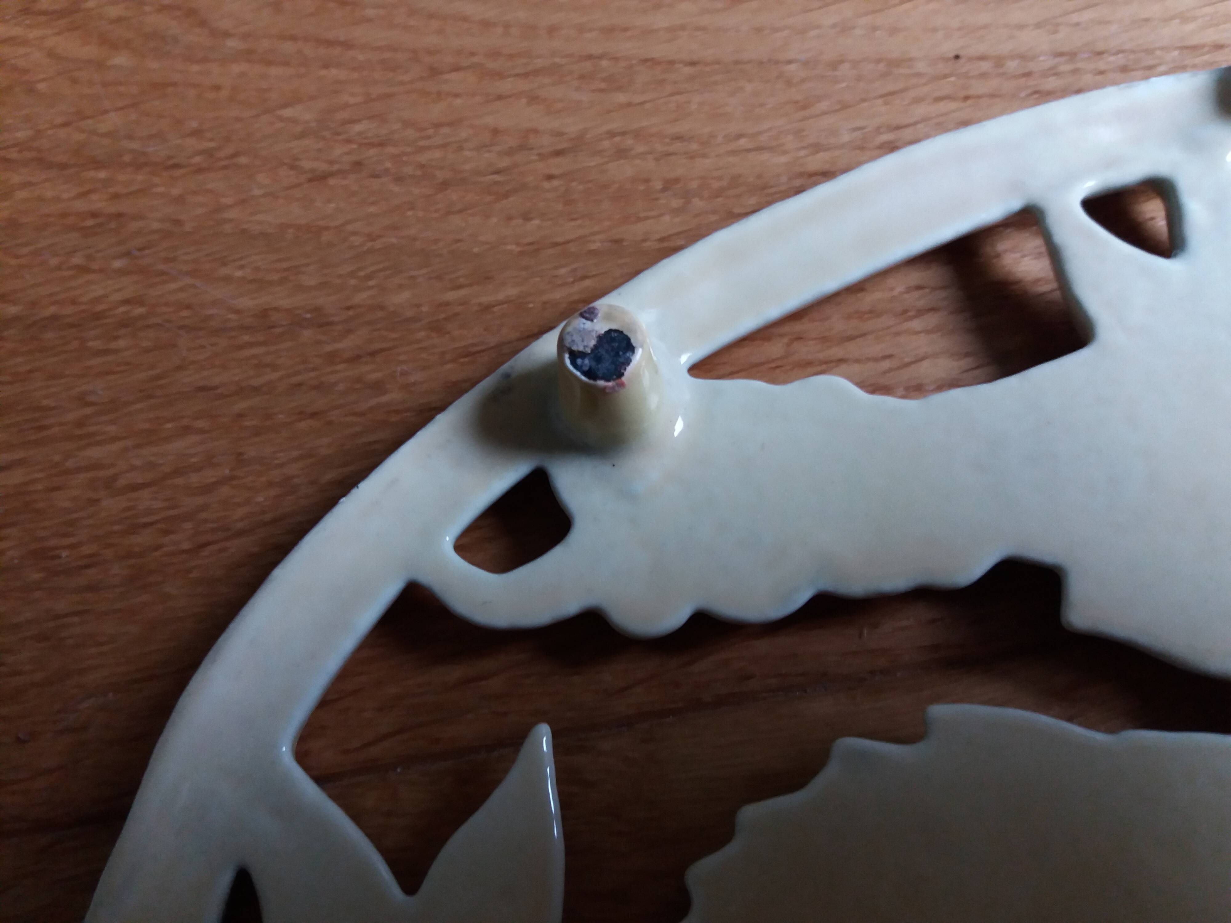 Cast iron fish trivet