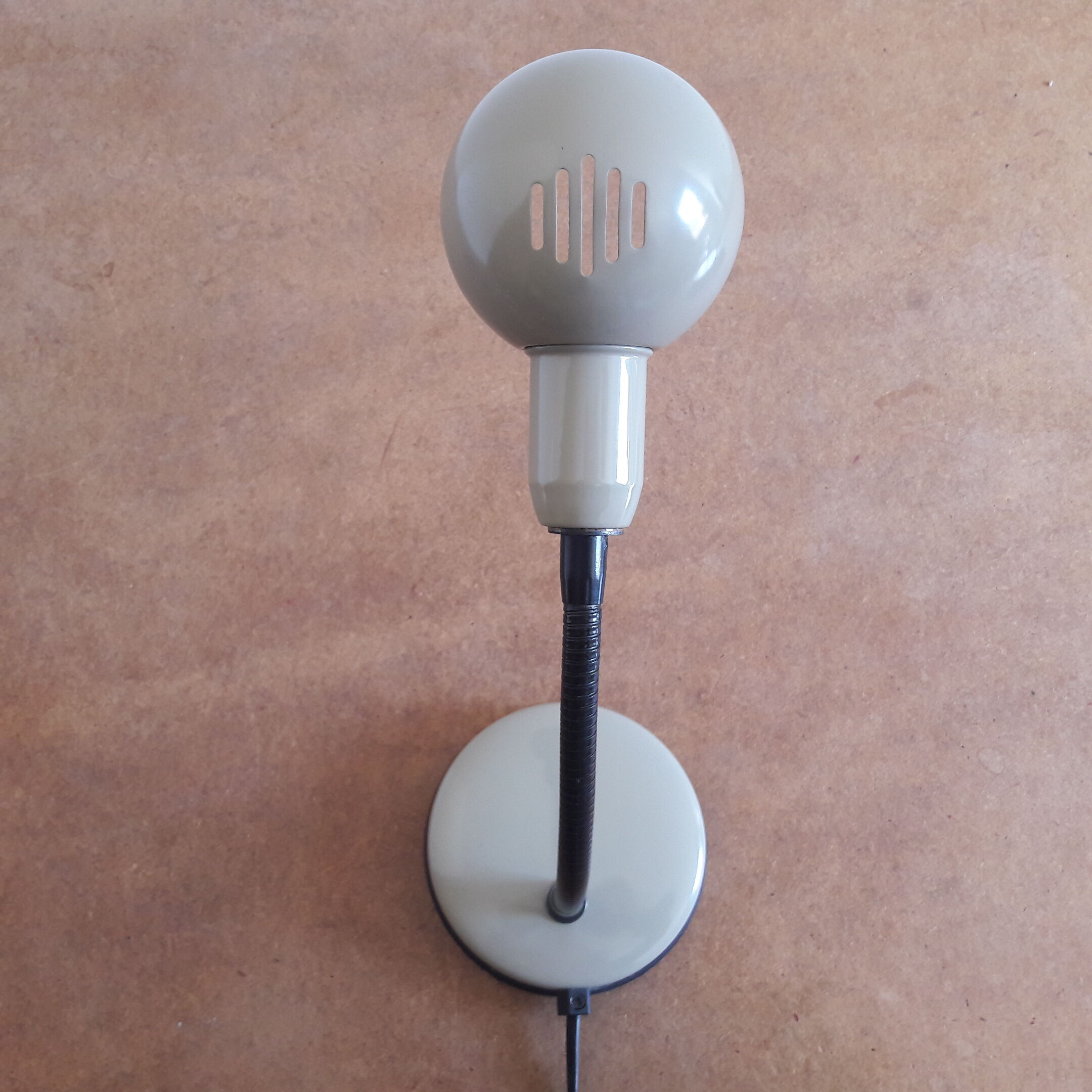 Vintage articulated lamp