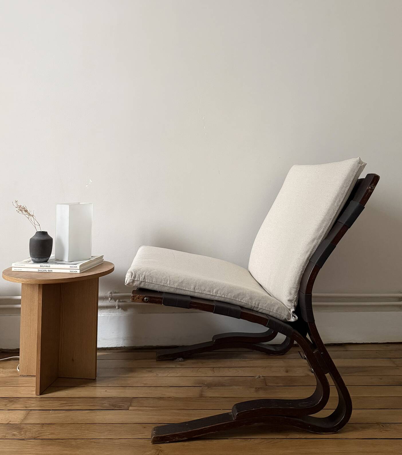 Skyline Scandinavian armchair by Einar Hove