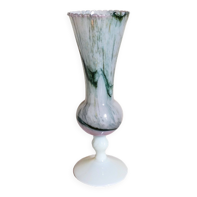Vase sur pied en opaline et verre soufflé vintage 30 cm