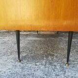 Convenient metal compass feet