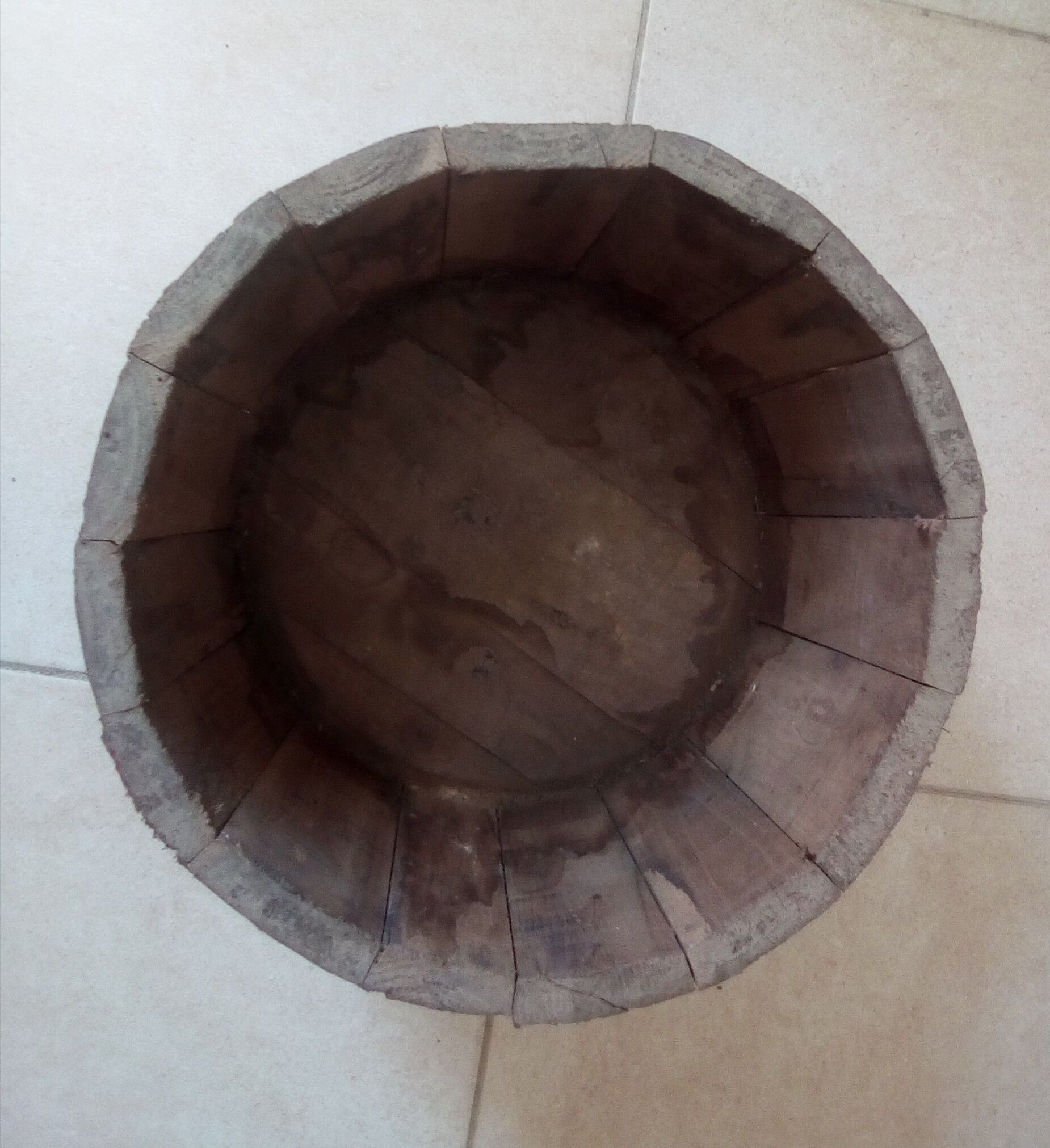 Old oak and wrought iron pot 1900/1920