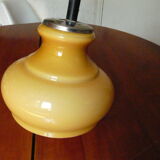 Suspension verre jaune orangée année 60