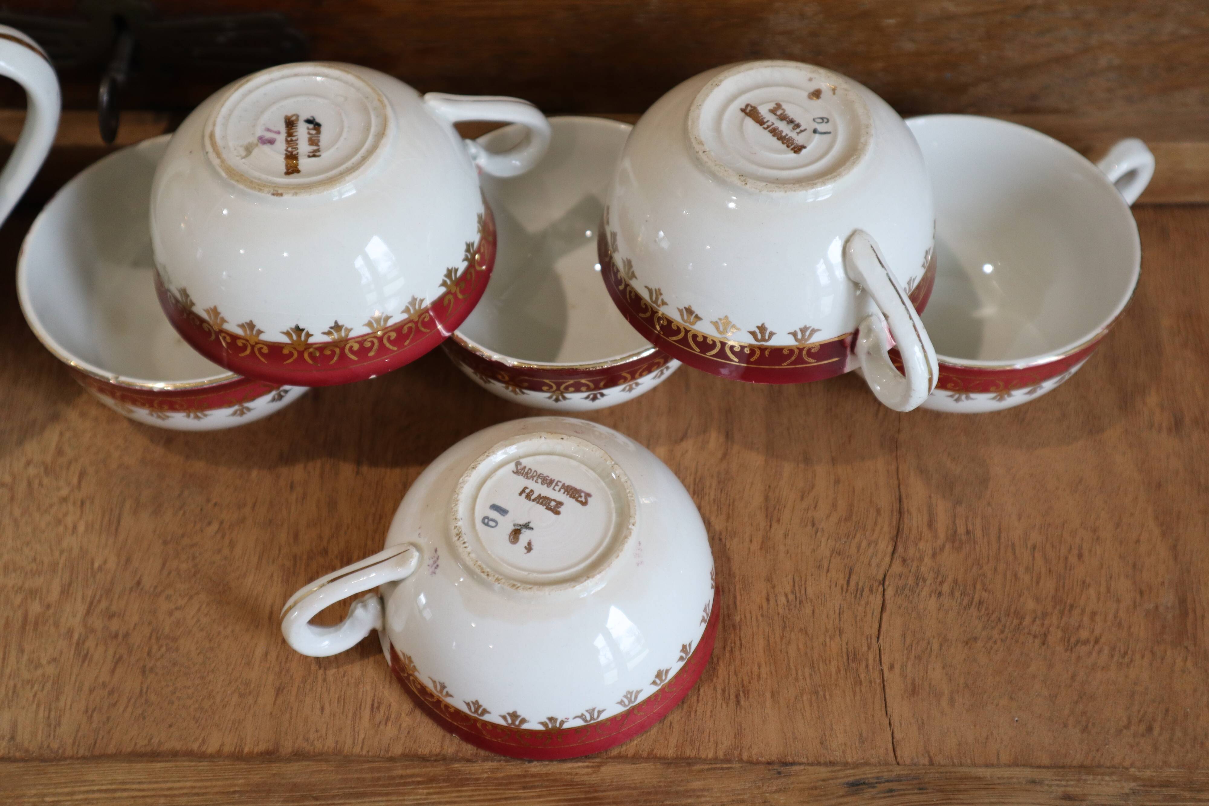 Digoin Sarreguemines earthenware coffee service "Edwige"