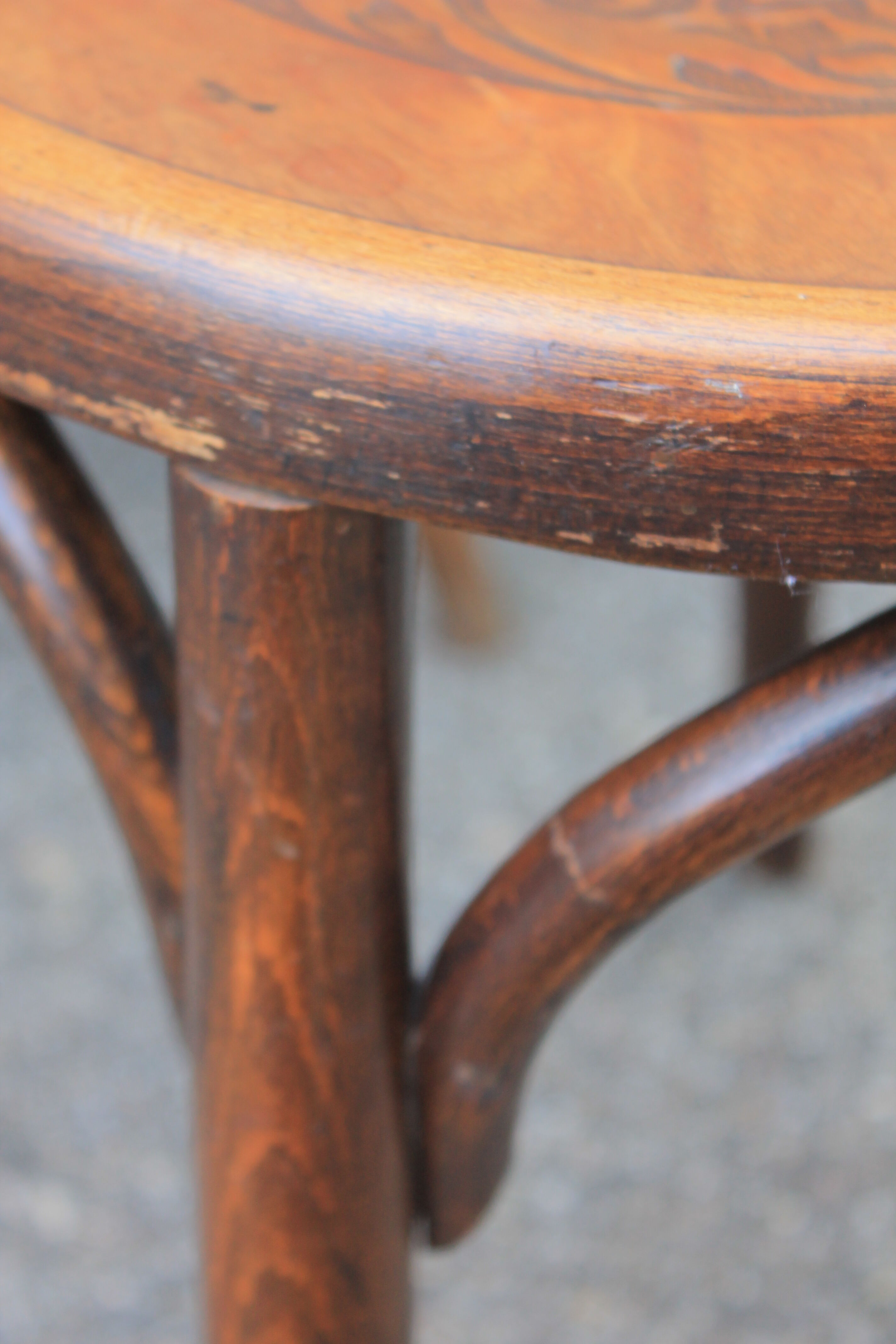 8 Fischel bistro chairs