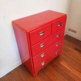 Commode métallique rouge