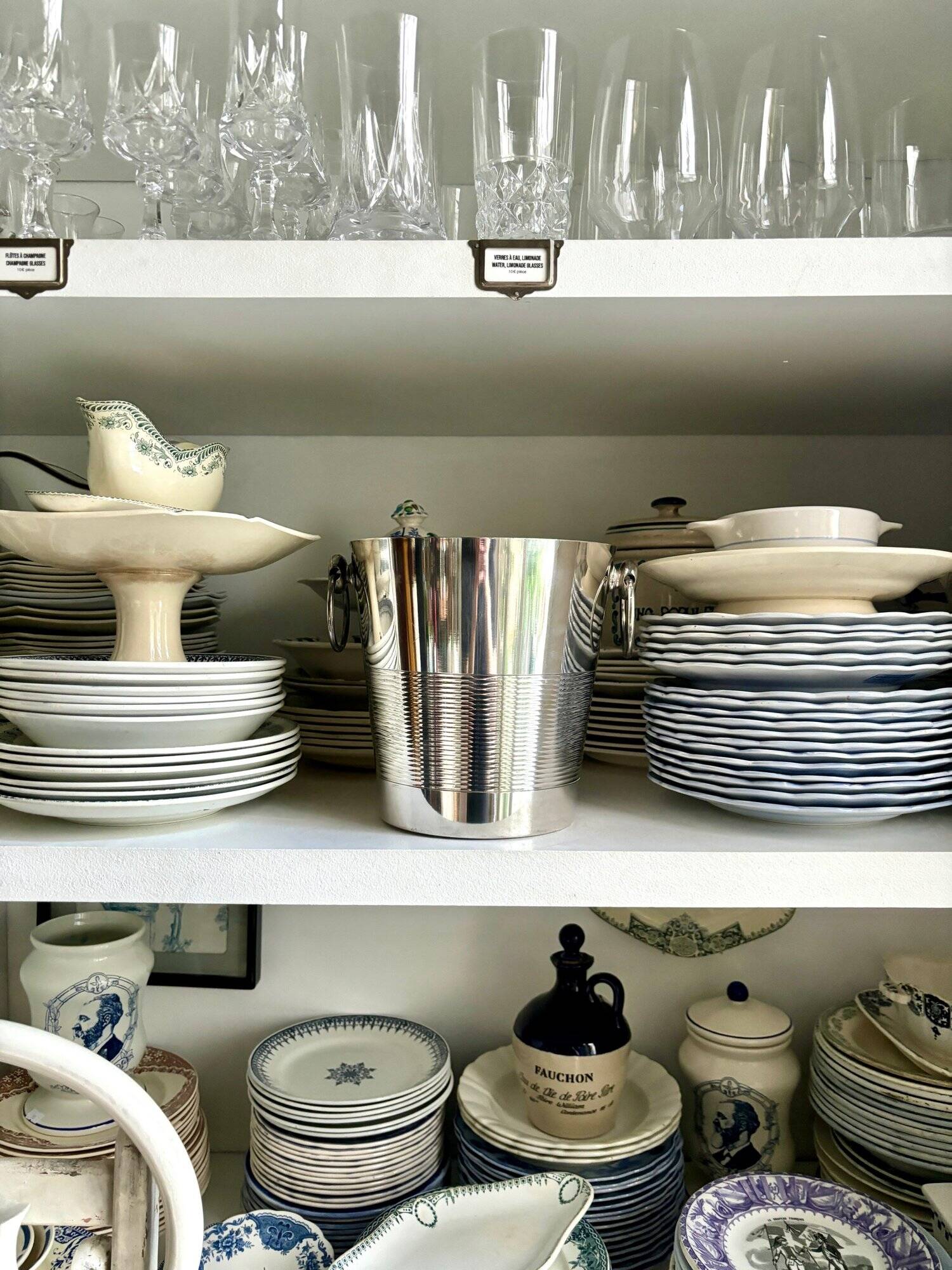 Silver metal champagne bucket