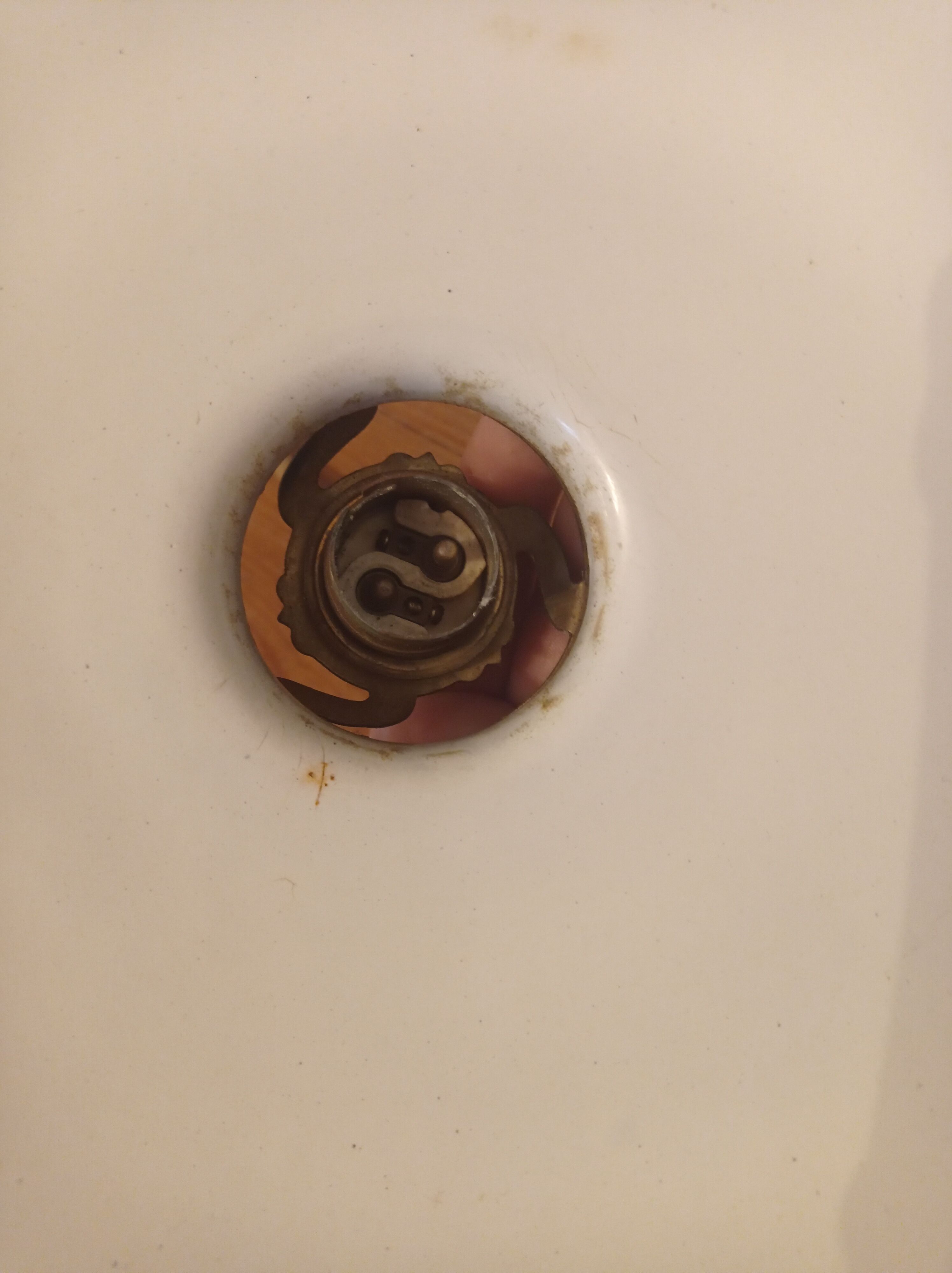 Green enamelled sheet metal suspension