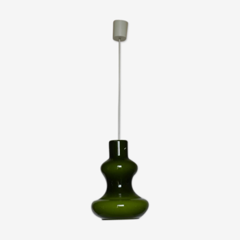 Green and white opaline hanging inside