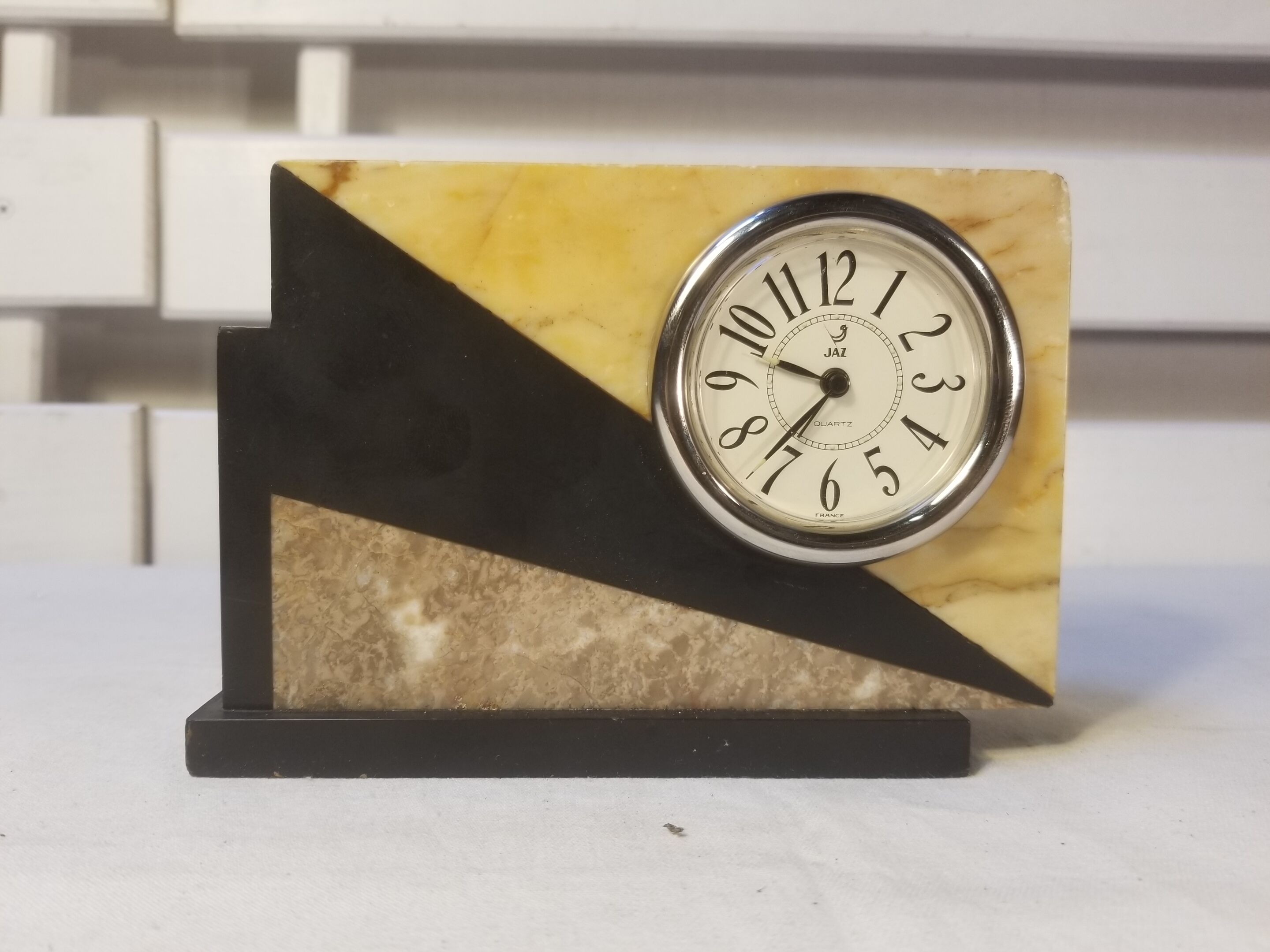 JAZ Quartz Clock Art Deco Marble Style - Table Clock