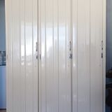 Fiber workshop cloakroom