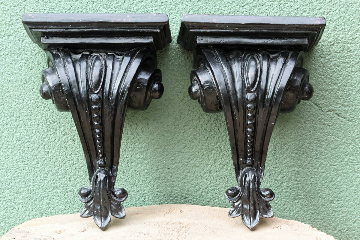 Pair of plaster wall brackets