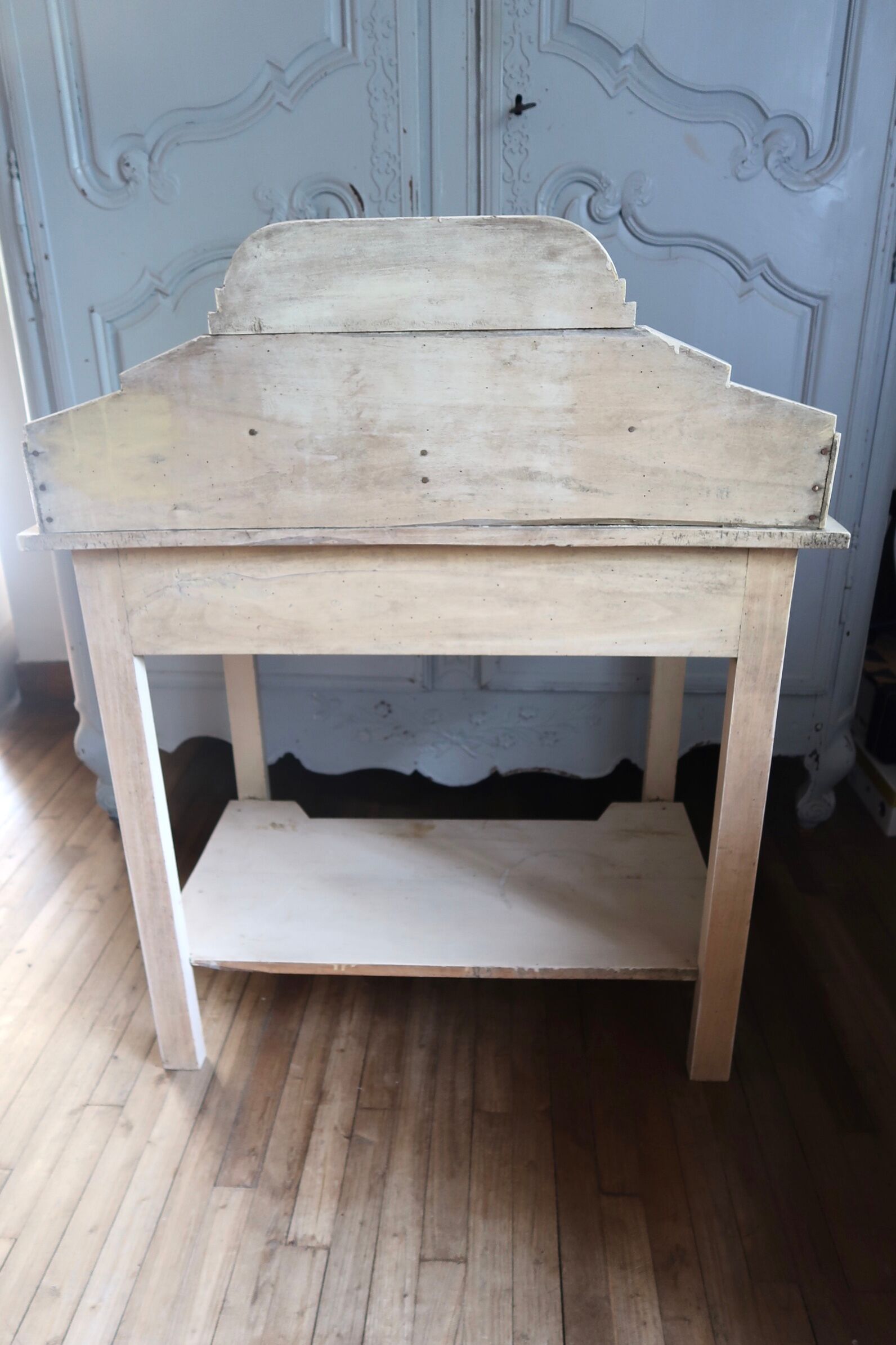 Art deco vanity desk