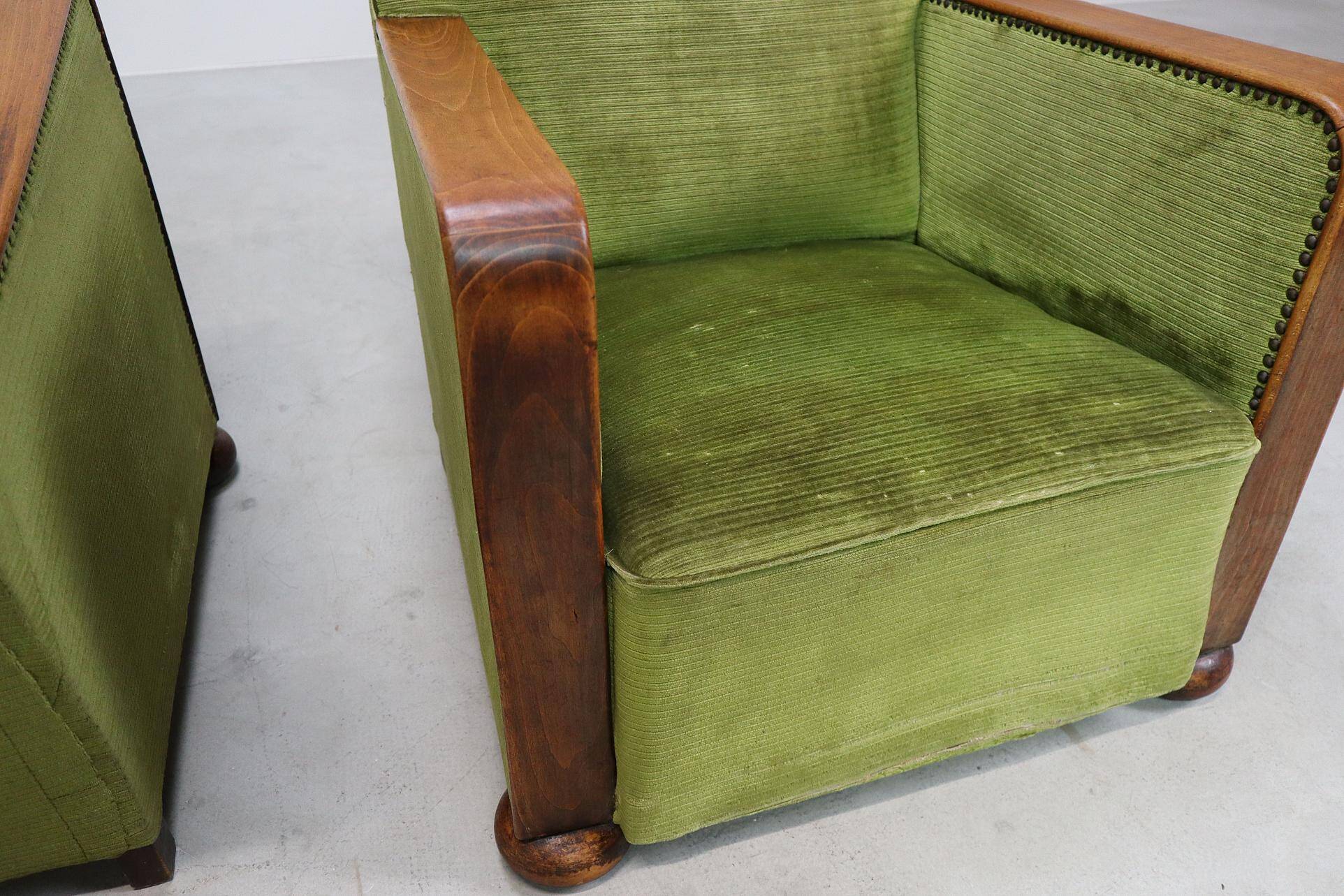 Paire de fauteuils club Art Déco, vers 1930
