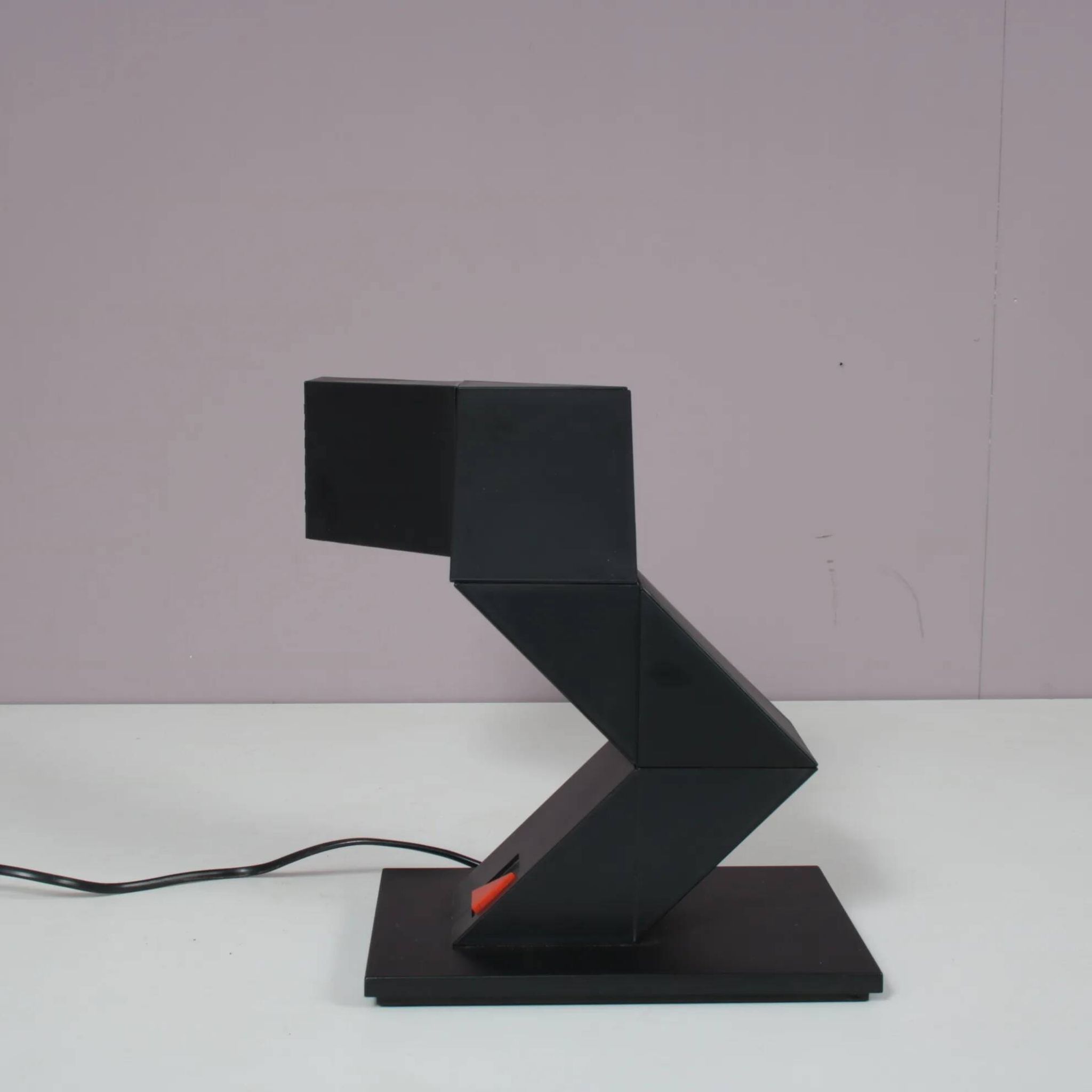 1980s "Zig Zag" desk lamp by Shui L. D. Chan for New Horizons, Hong Kong