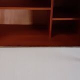 Scandinavian secretary