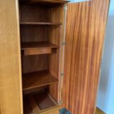 Compass foot cabinet