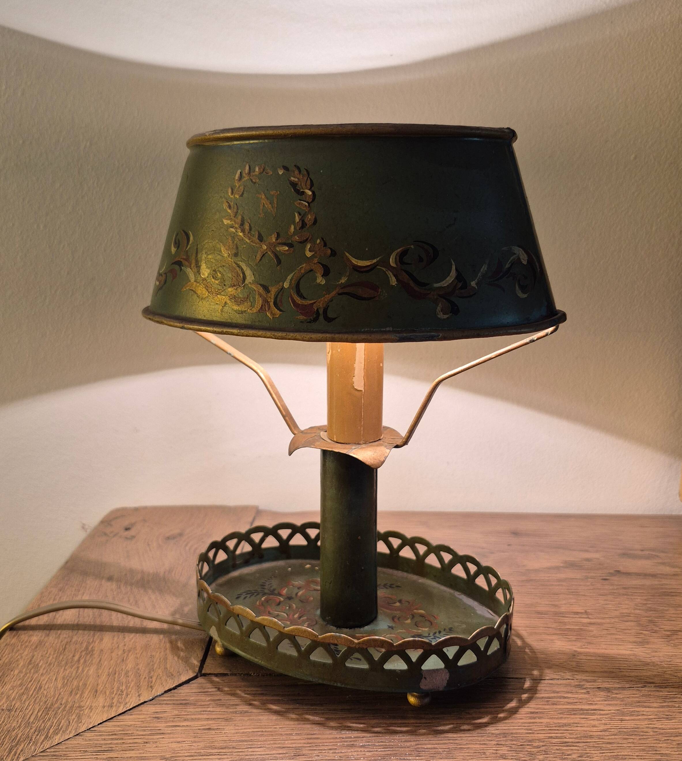 Metal bouillotte lamp, Empire style, green metal shade.