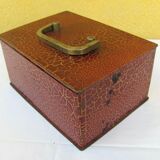 Key box - rock - moiré red