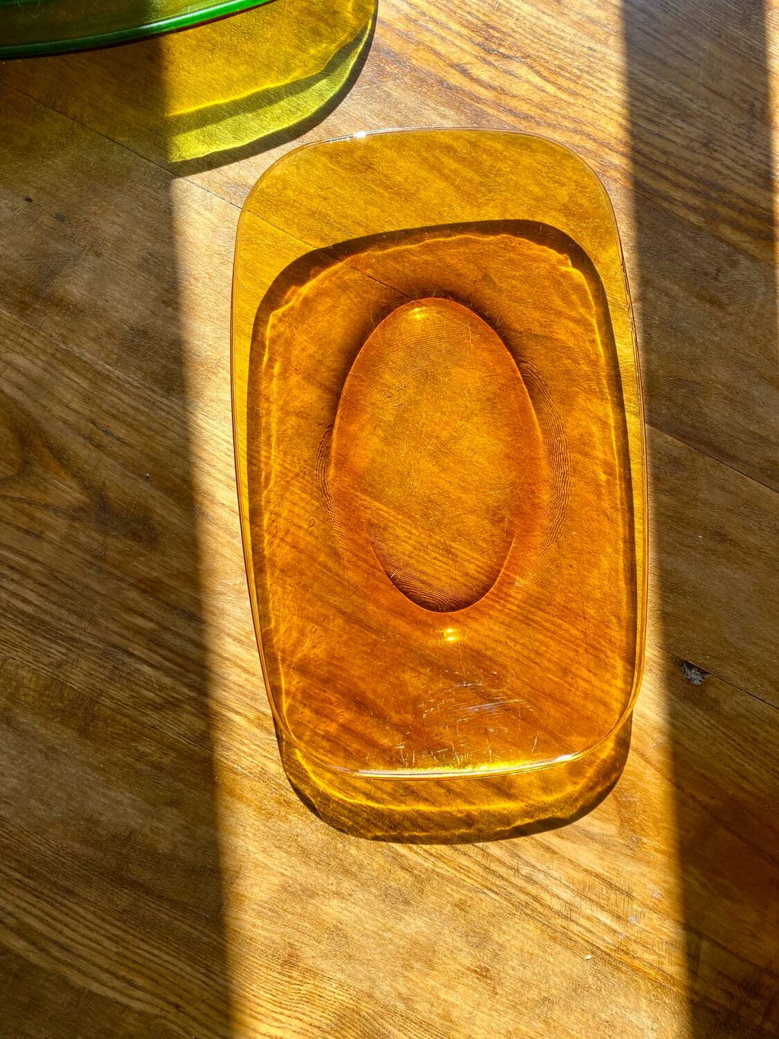 Rectangular amber duralex dish
