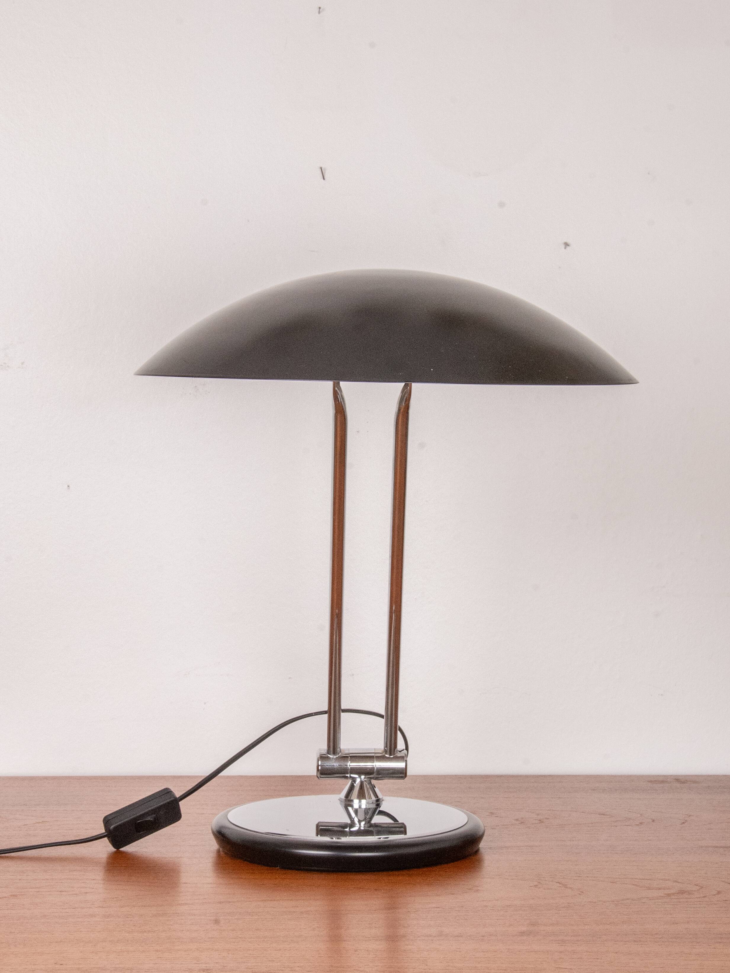 Aluminor desk lamp
