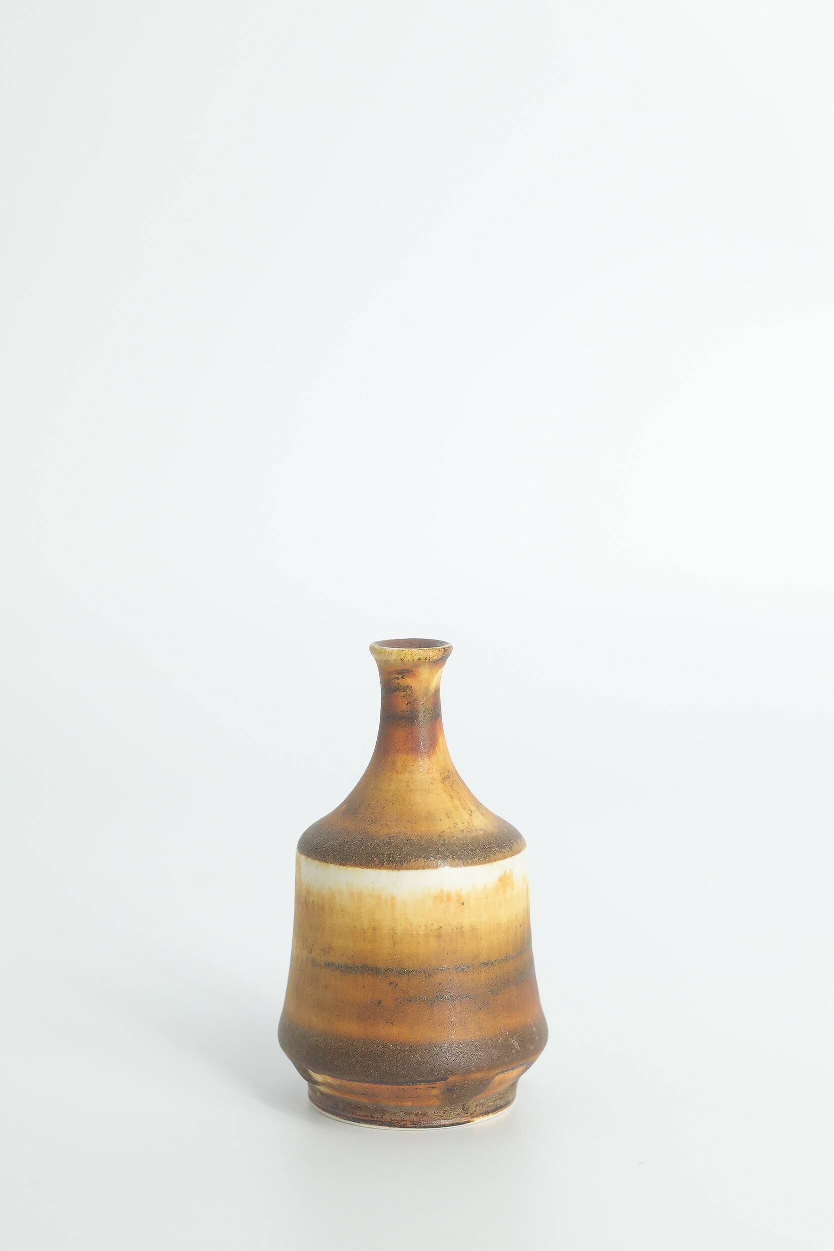 Suite de 4 vases de collection Mid-Century scandinave en grès marron par Gunnar Borg