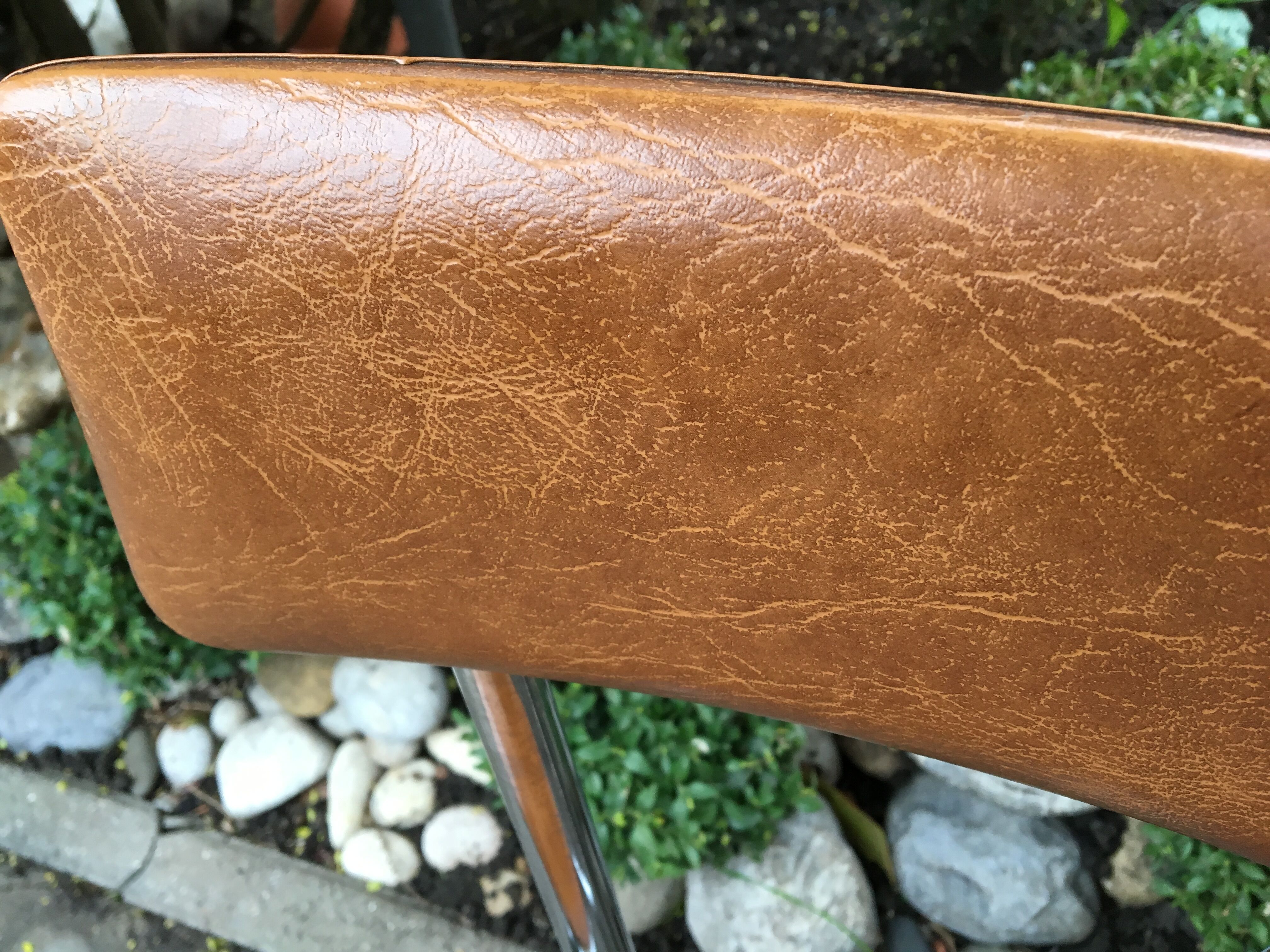 Chairs skaï  and  chrome