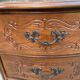 Commode américaine 9 tiroirs Bassett Furniture style Louis XV en bois massif, 1940