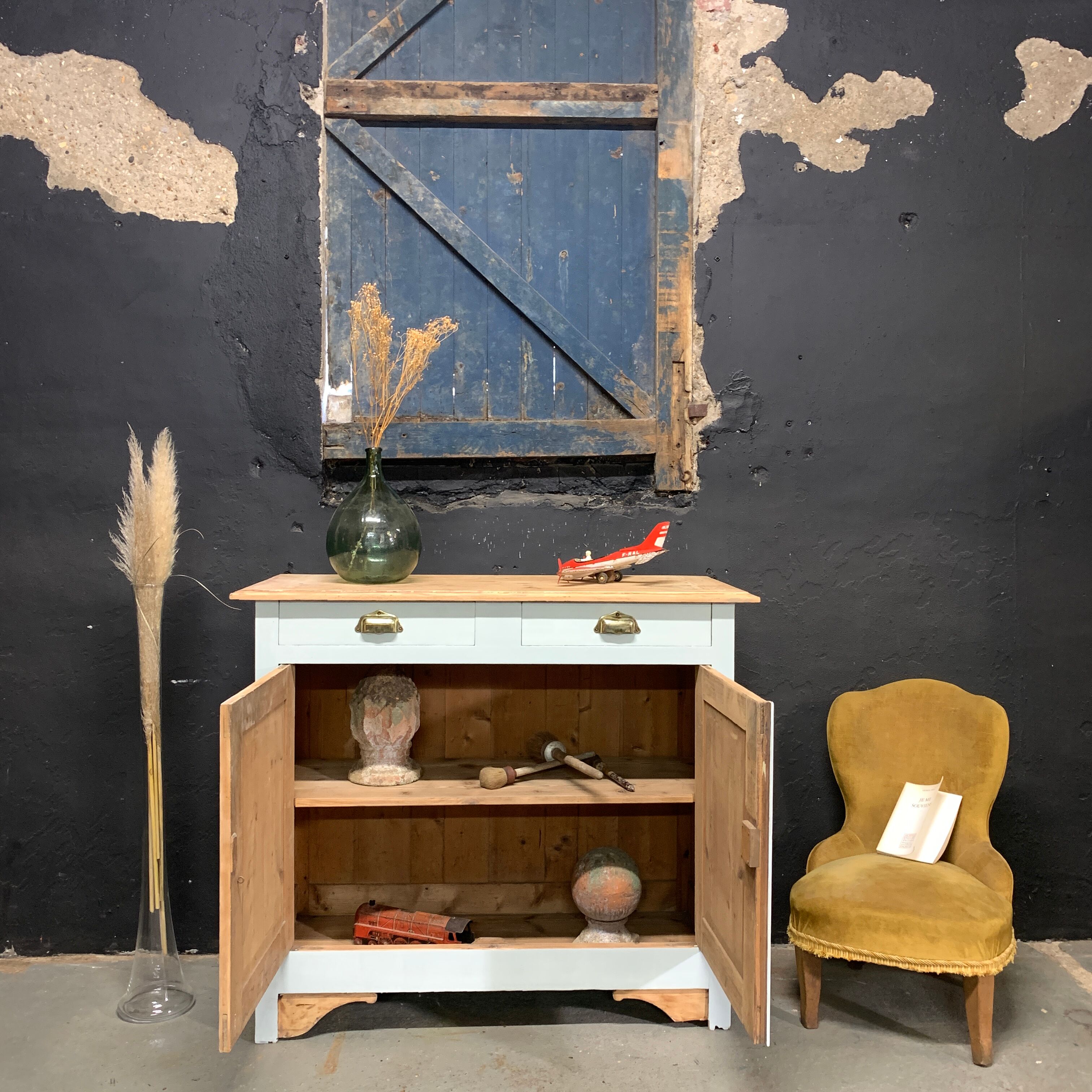 Parisian buffet 1940