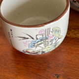 Asian-style teapot and cups
