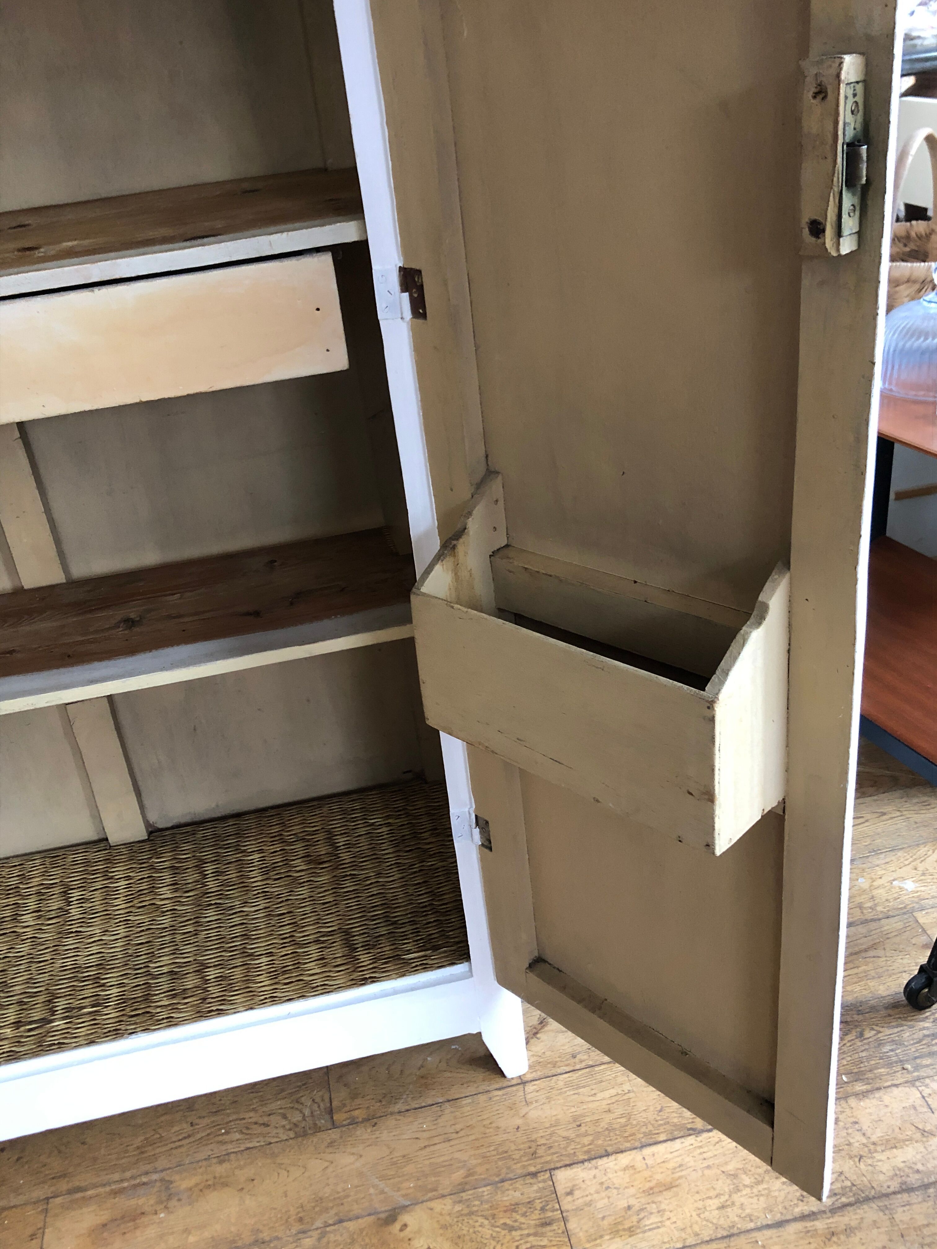 Parisian kitchen sideboard