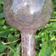 Bouteille en verre soufflé bullé, style verrerie Biot.
