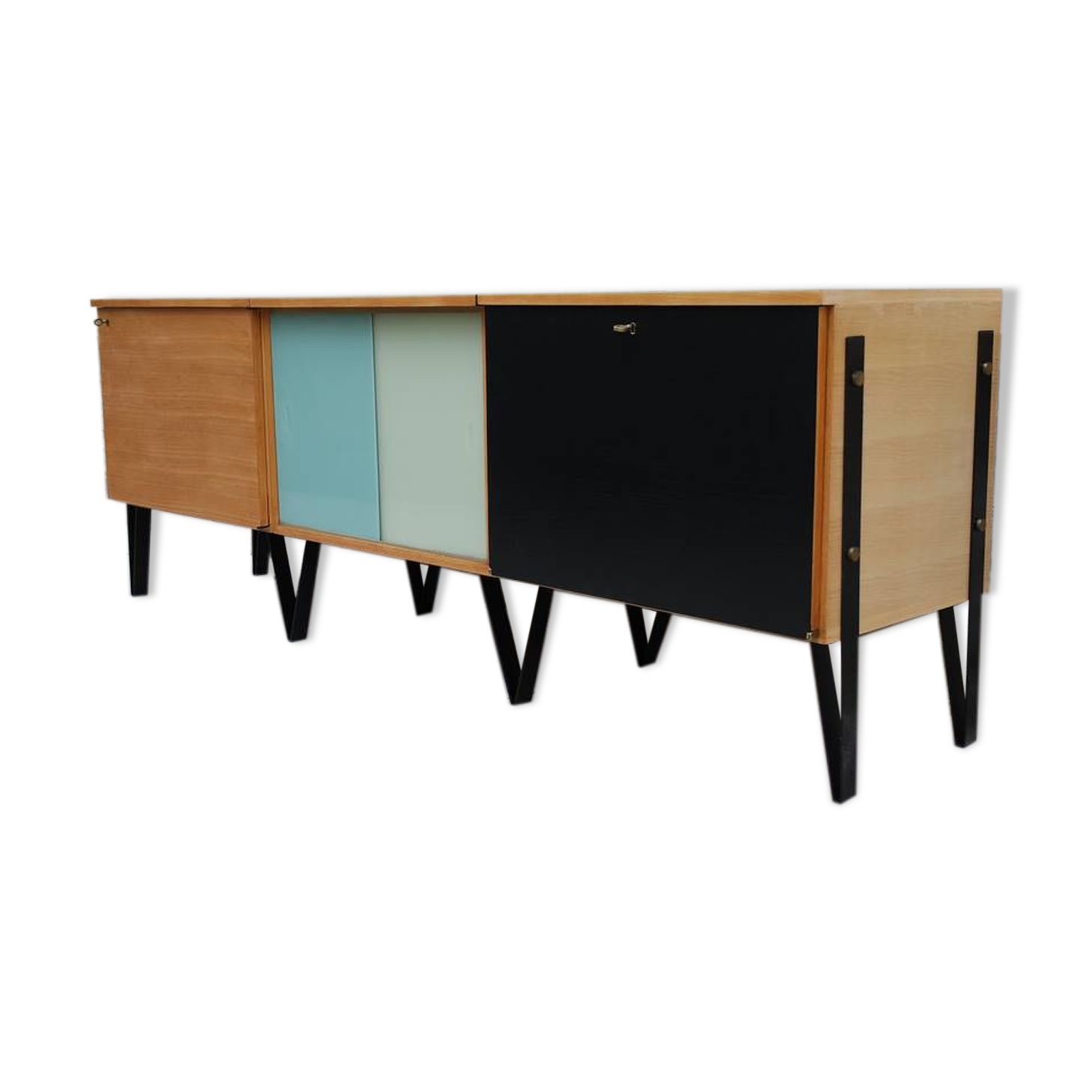 Sideboard feet metal compass