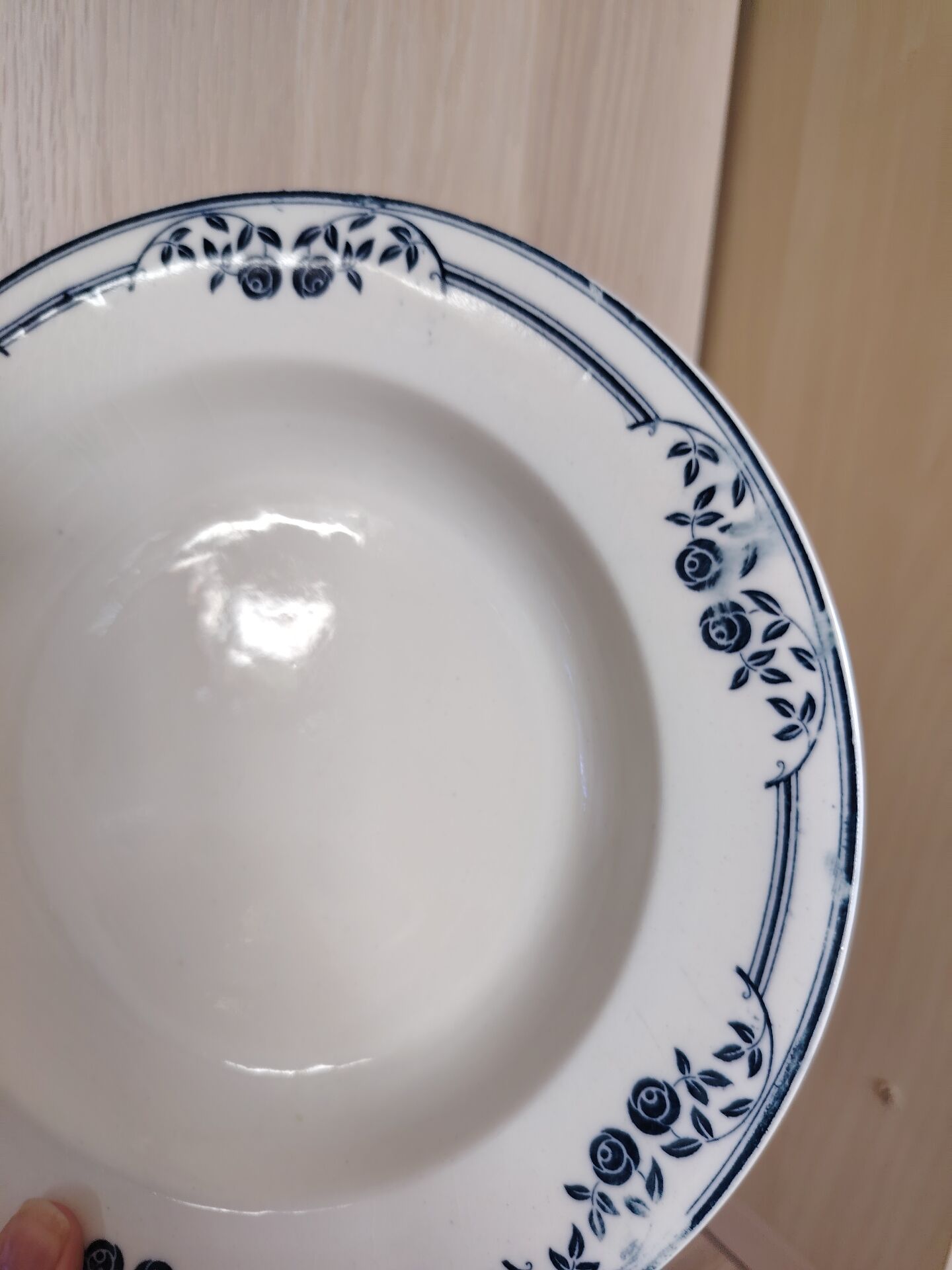 4 deep plates Saussure Ironstone